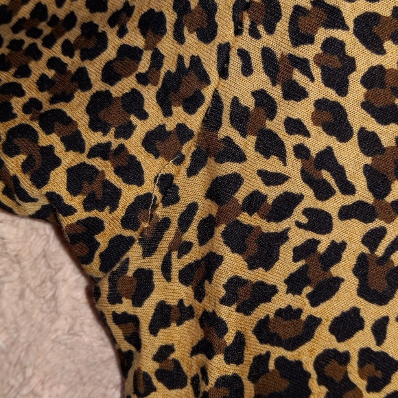 J crew tissue? Turtleneck leopard print xxs - Picture 10 of 11